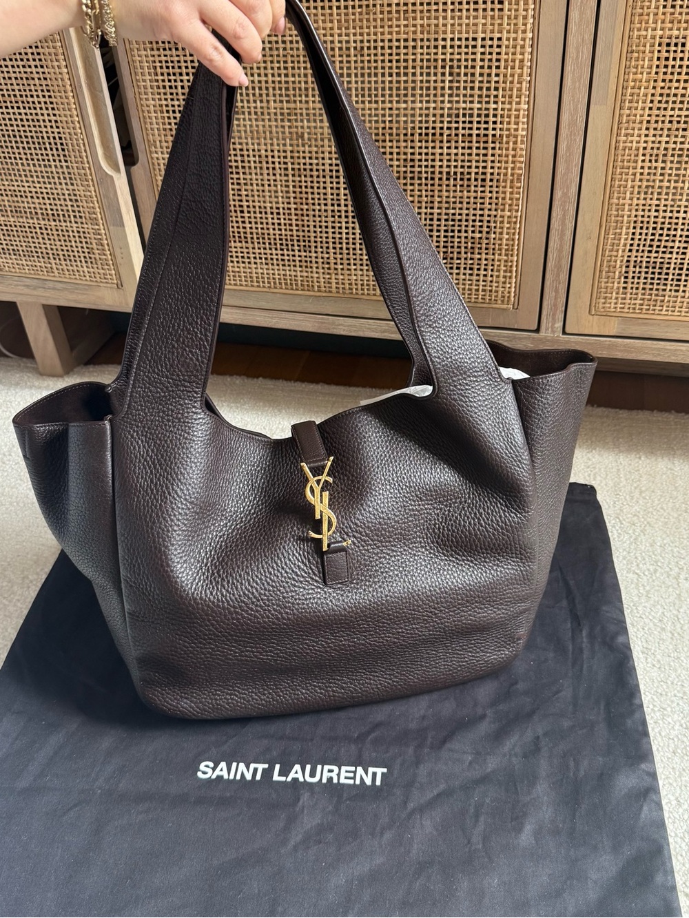 Le 5 A 7 Bea Shoulder Tote Bag In Grained Leather